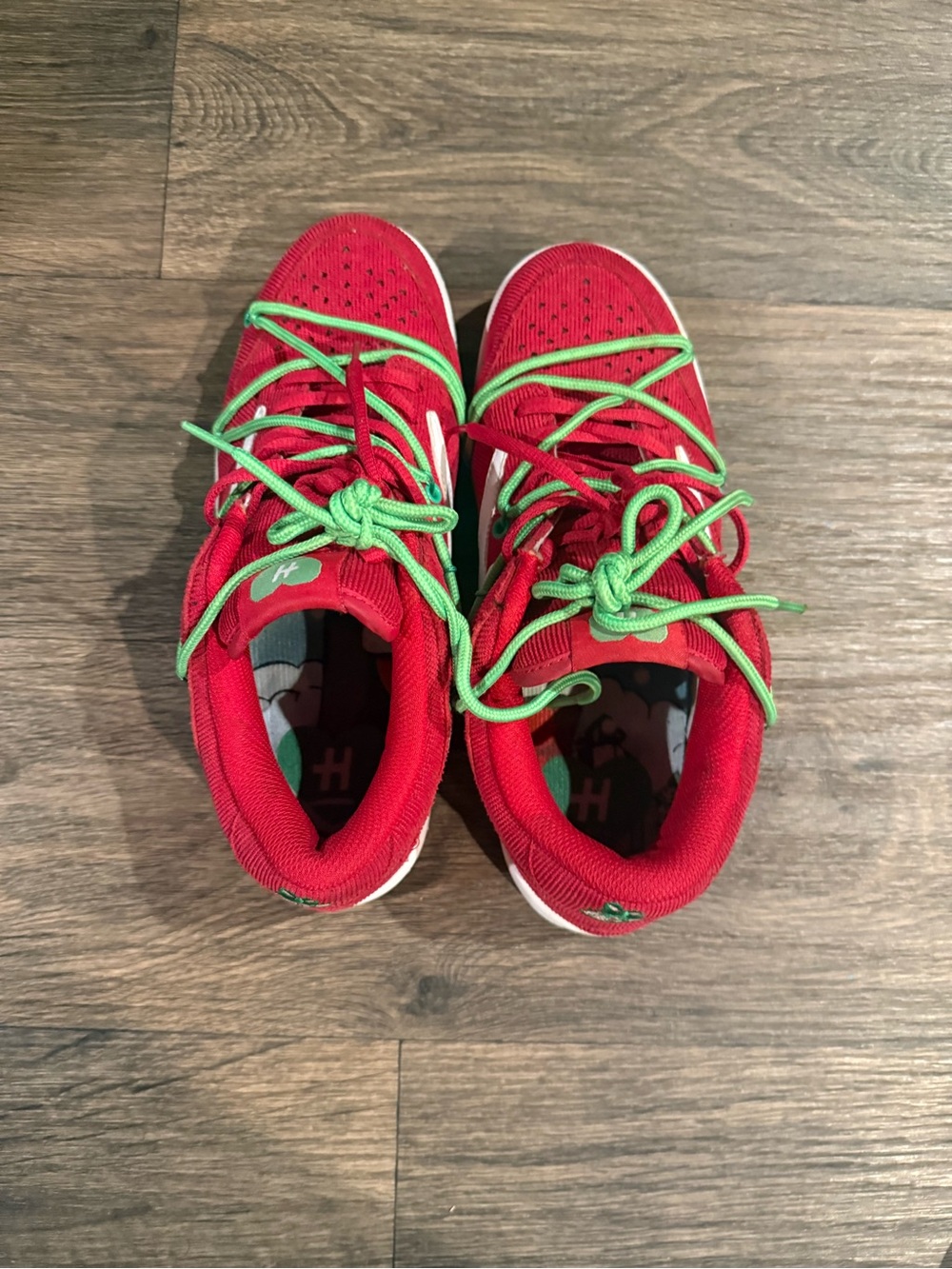 Hike x Dunk Low “Christmas”